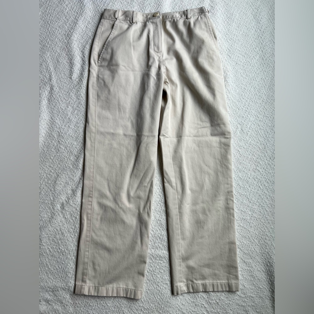 L.L.Bean Women's Size 6P Classic Fit Chino Pants - Khaki